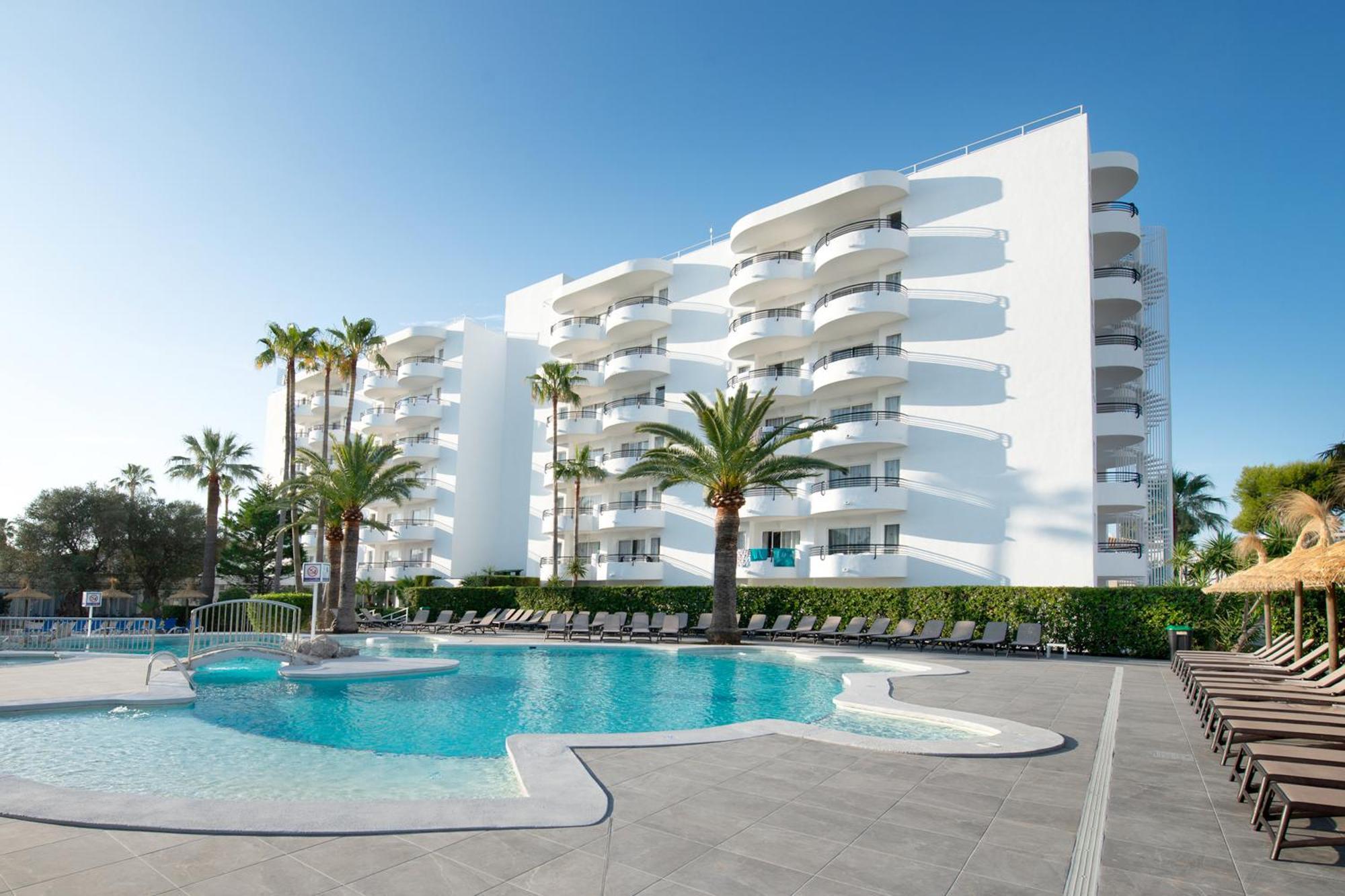 Alcudia Beach Apartments Пуерто де ла Аркудия Екстериор снимка